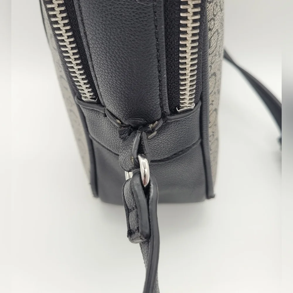 Guess Crossbody Shoulder Handbag​​​